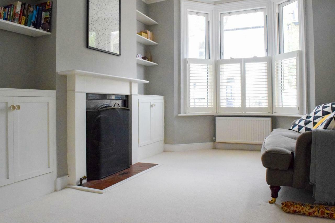 3 Bedroom Family House With A Superb Kitchen And Garden Holiday home