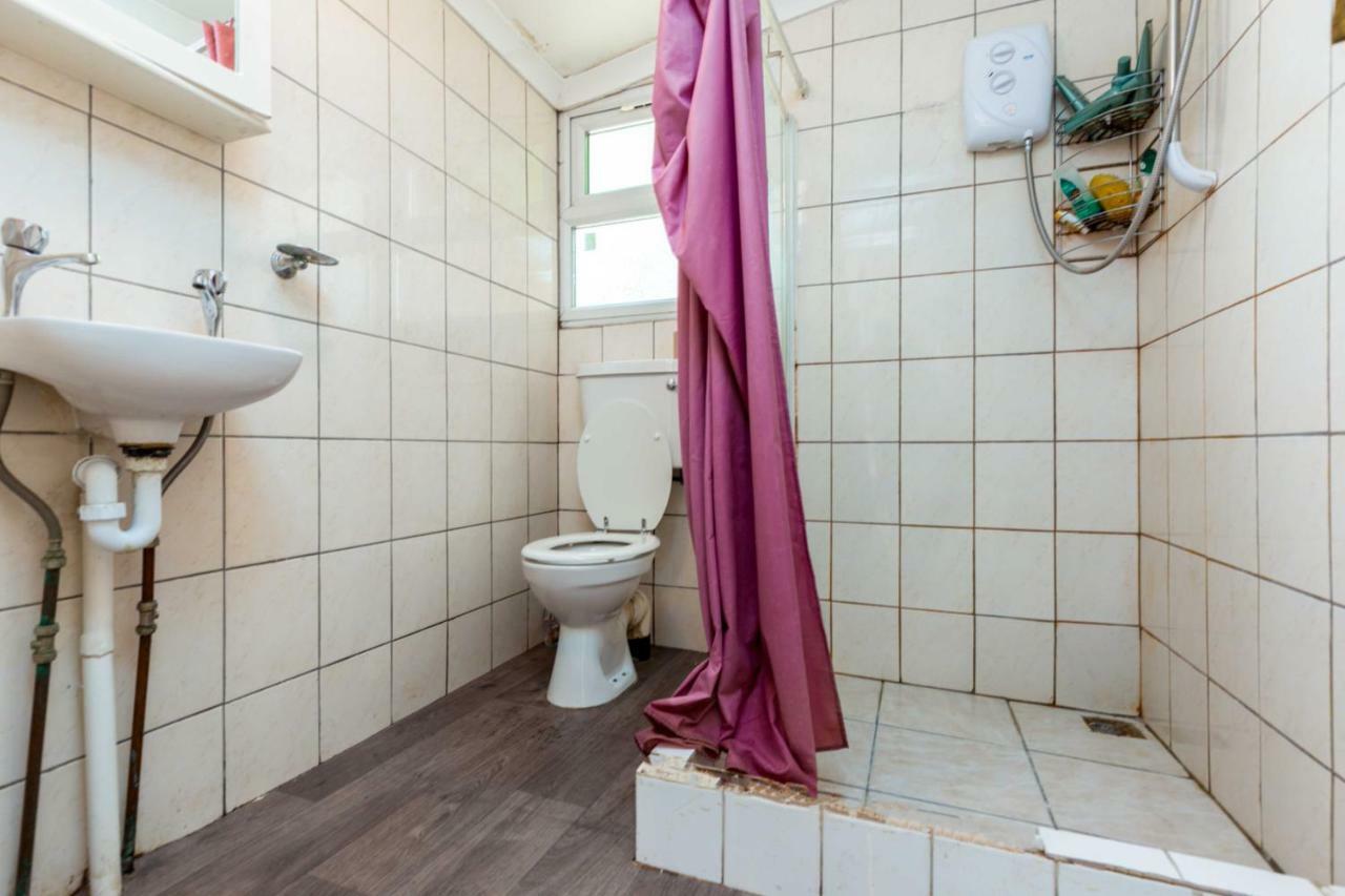 Bazely Street Deluxe Single 4 Accommodatie bij particulieren Londen