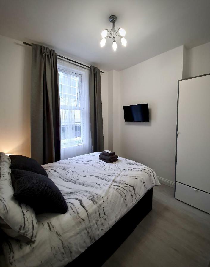 Victoria Guest house London
