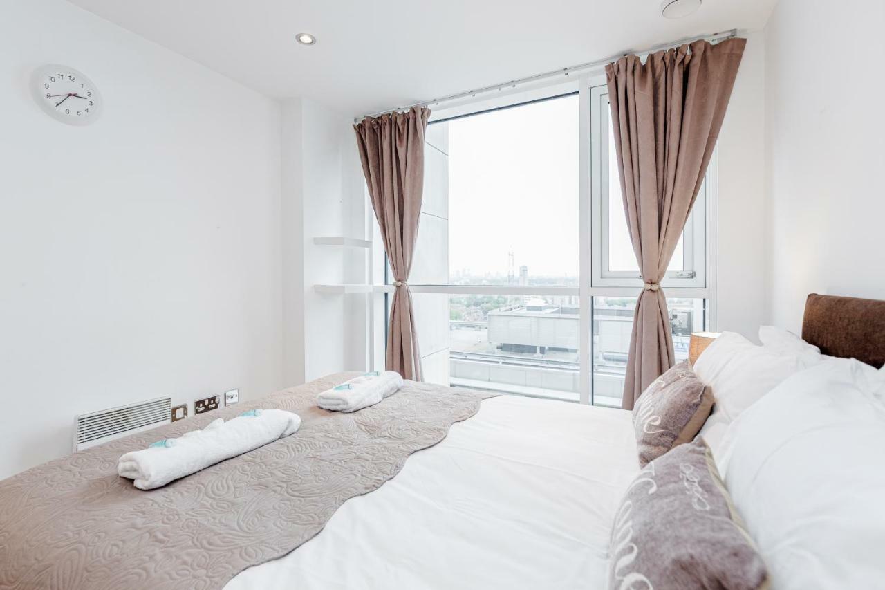 Premium Excel 3&2 Bedrooms * London