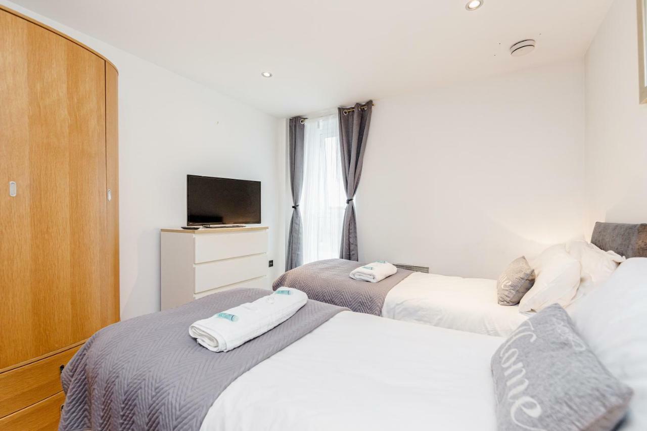 Premium Excel 3&2 Bedrooms * London