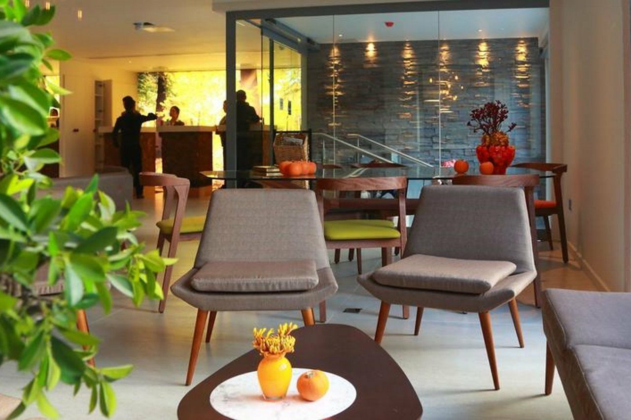 Hotel Hampton By Hilton London