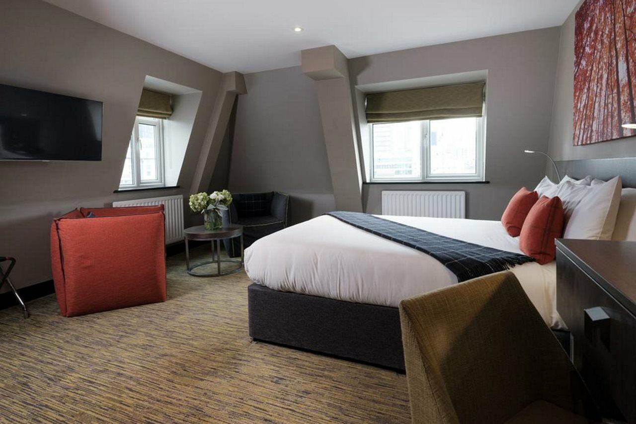 Hampton By Hilton Hotel