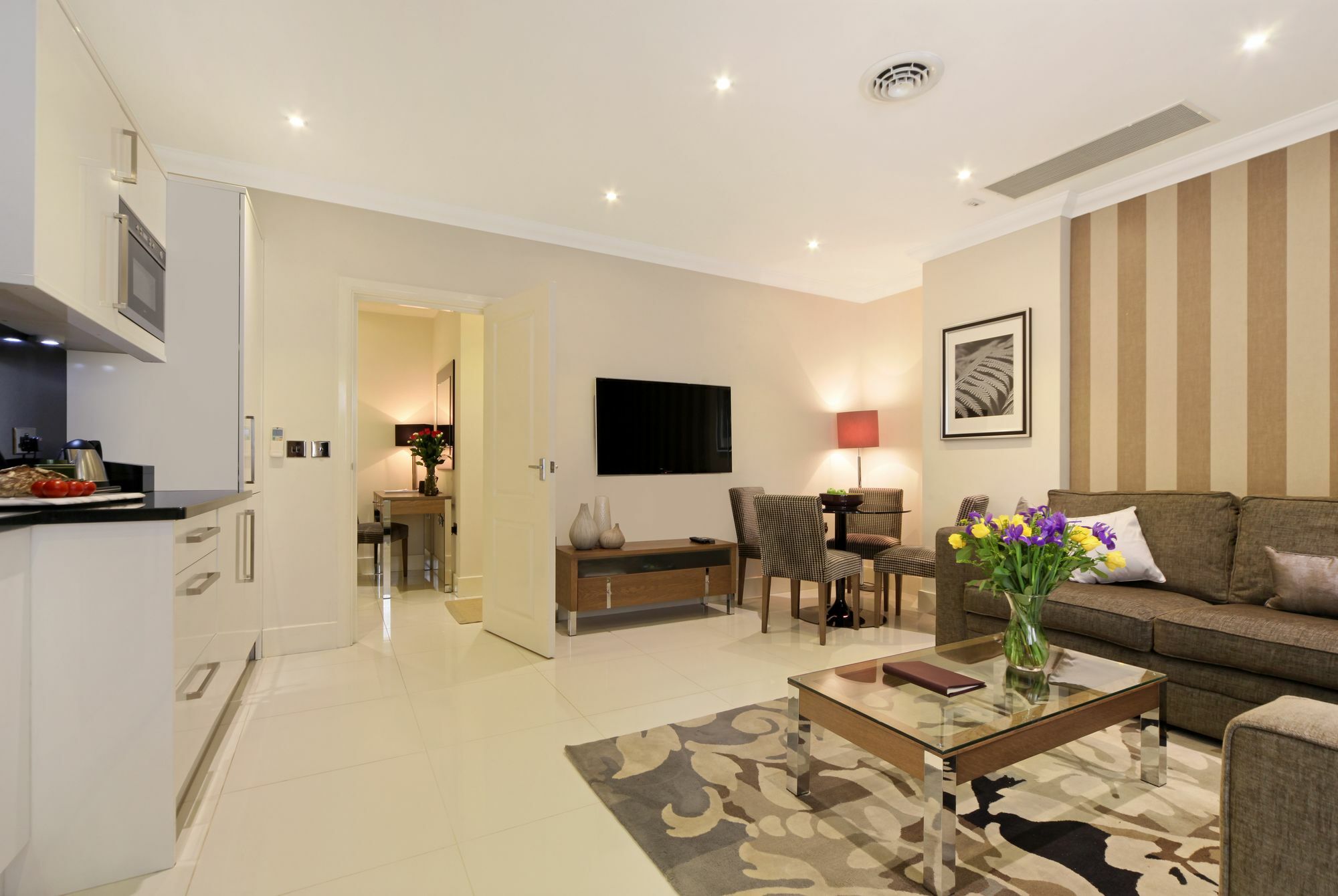Ashburn Court Aparthotel Londen