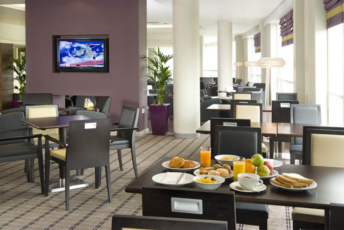 Express Greenwich By Ihg 3*