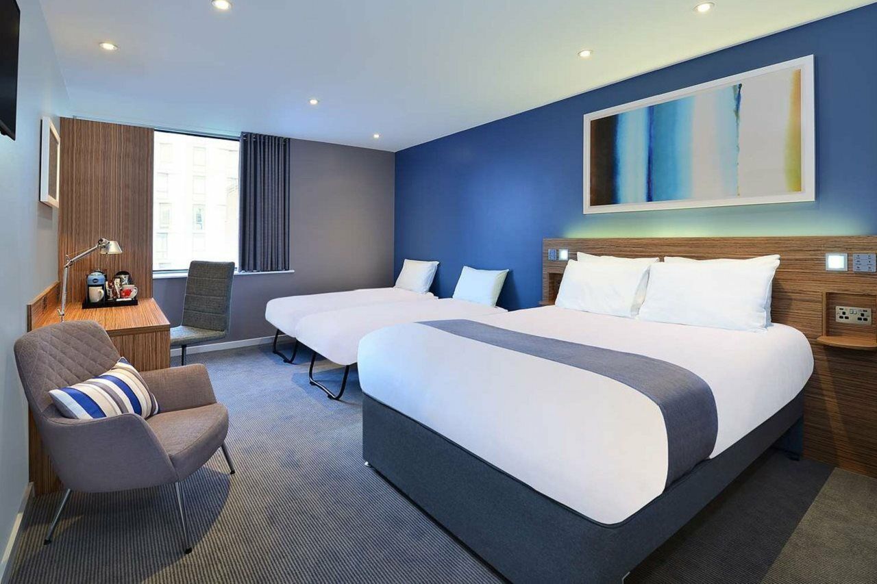 Travelodge Twickenham 3*