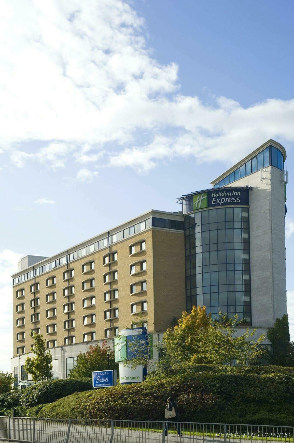 Express Greenwich By Ihg 3*