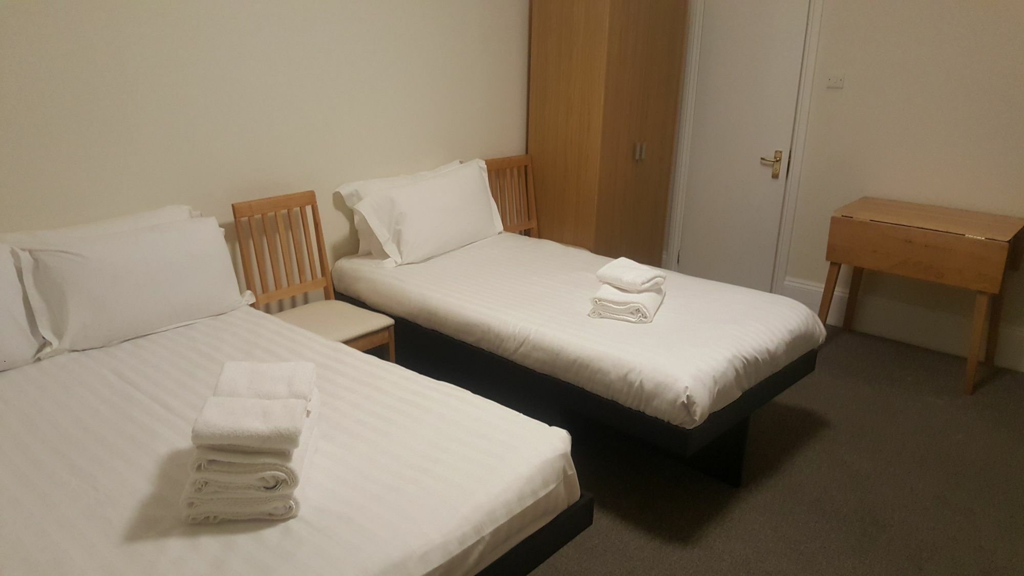 Aparthotel 1 Craven Hill Gardens London