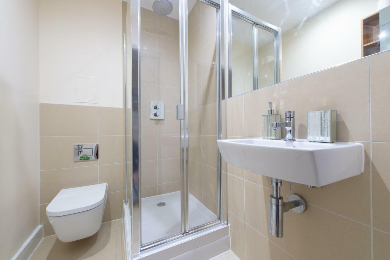 Apartment Living London