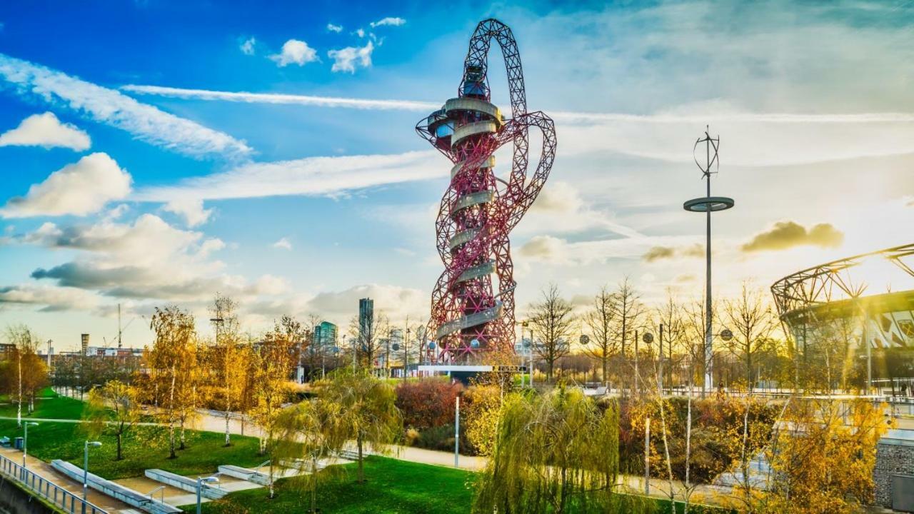 Top Floor Luxury And Spacious 2 Bedroom In Stratford Apartment London