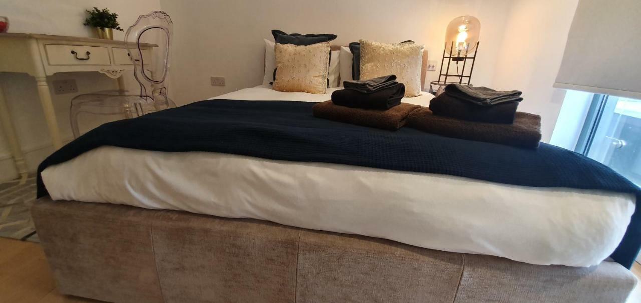 Apartment Luxury Frampton London