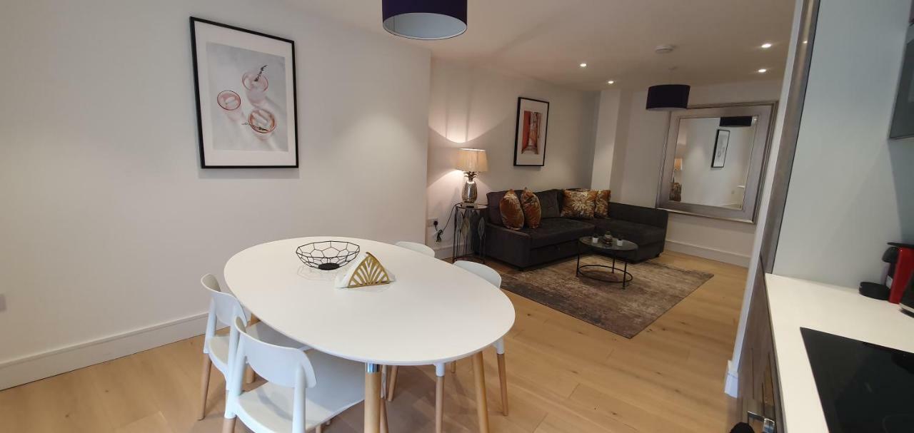 Apartment Luxury Frampton London
