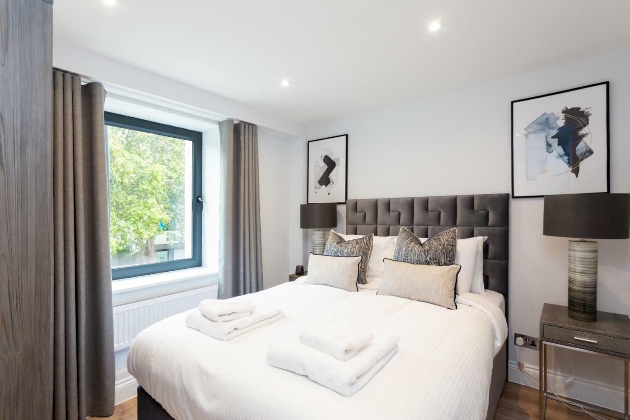 The Carlyle - Stunning Serviced * London