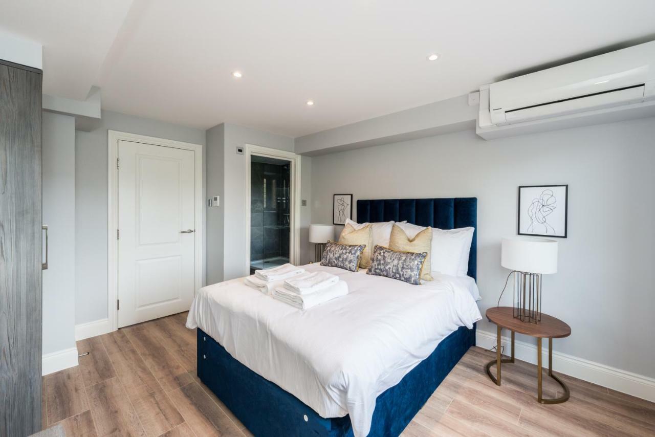 The Carlyle - Stunning Serviced * London