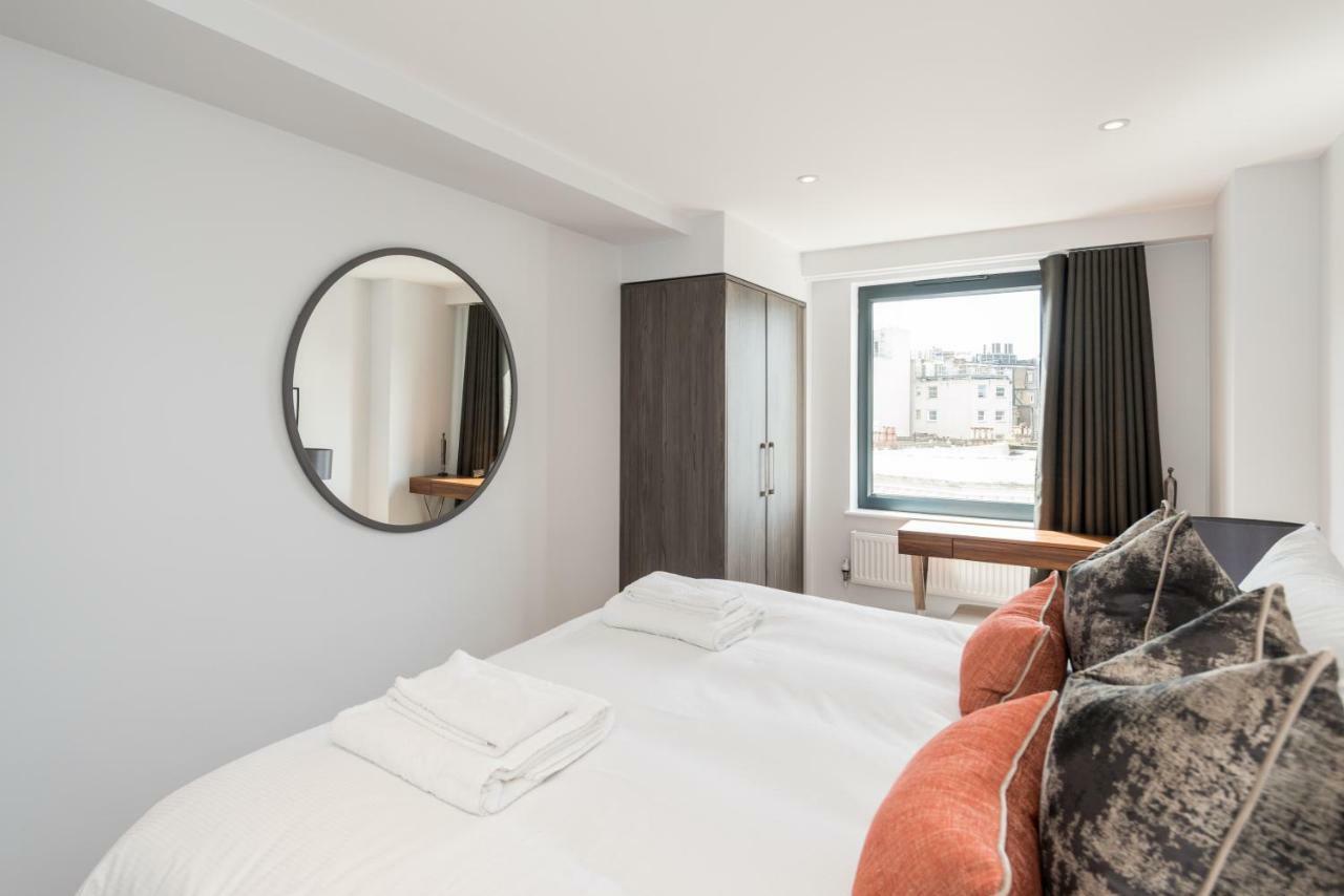 The Carlyle - Stunning Serviced Apartment *