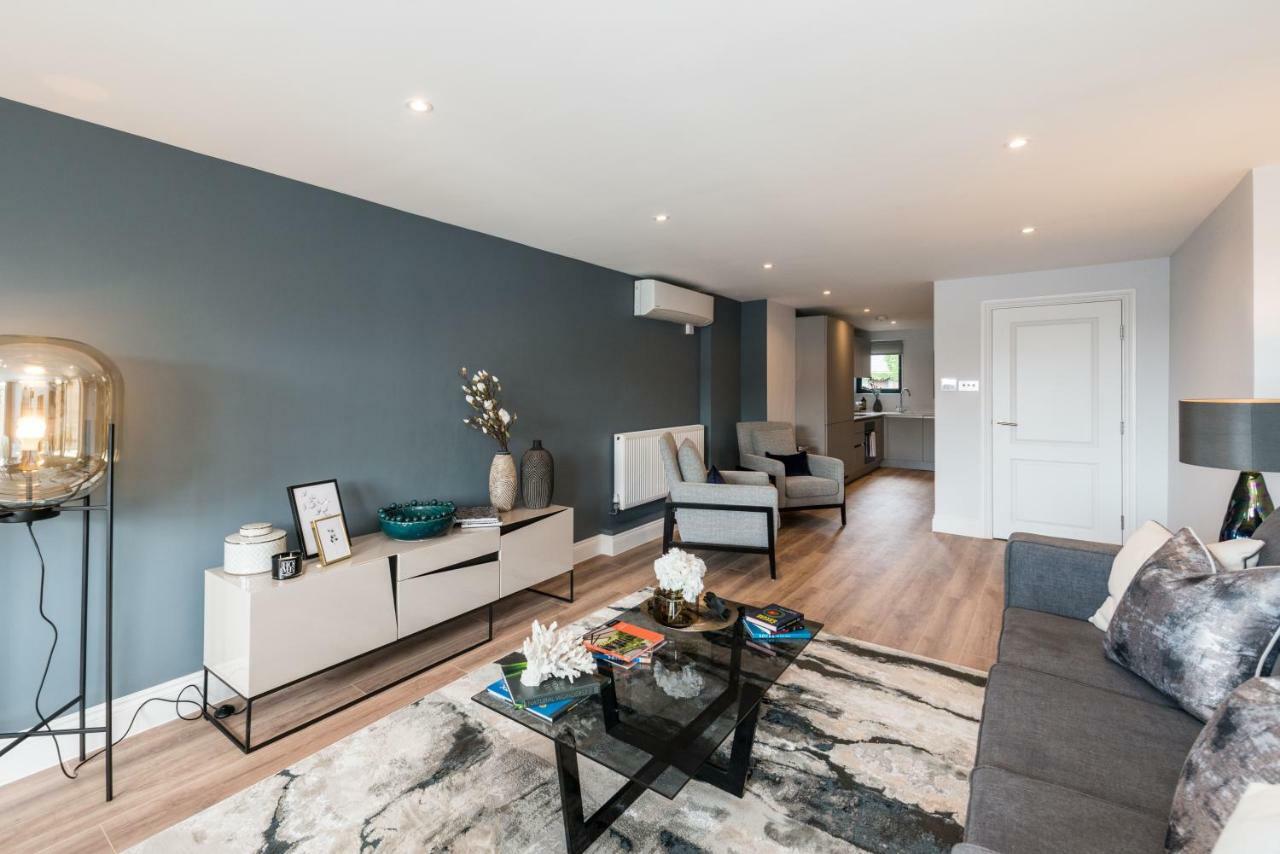 The Carlyle - Stunning Serviced * London
