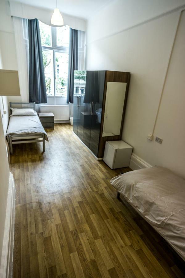 Sandeman-allen Hostel London