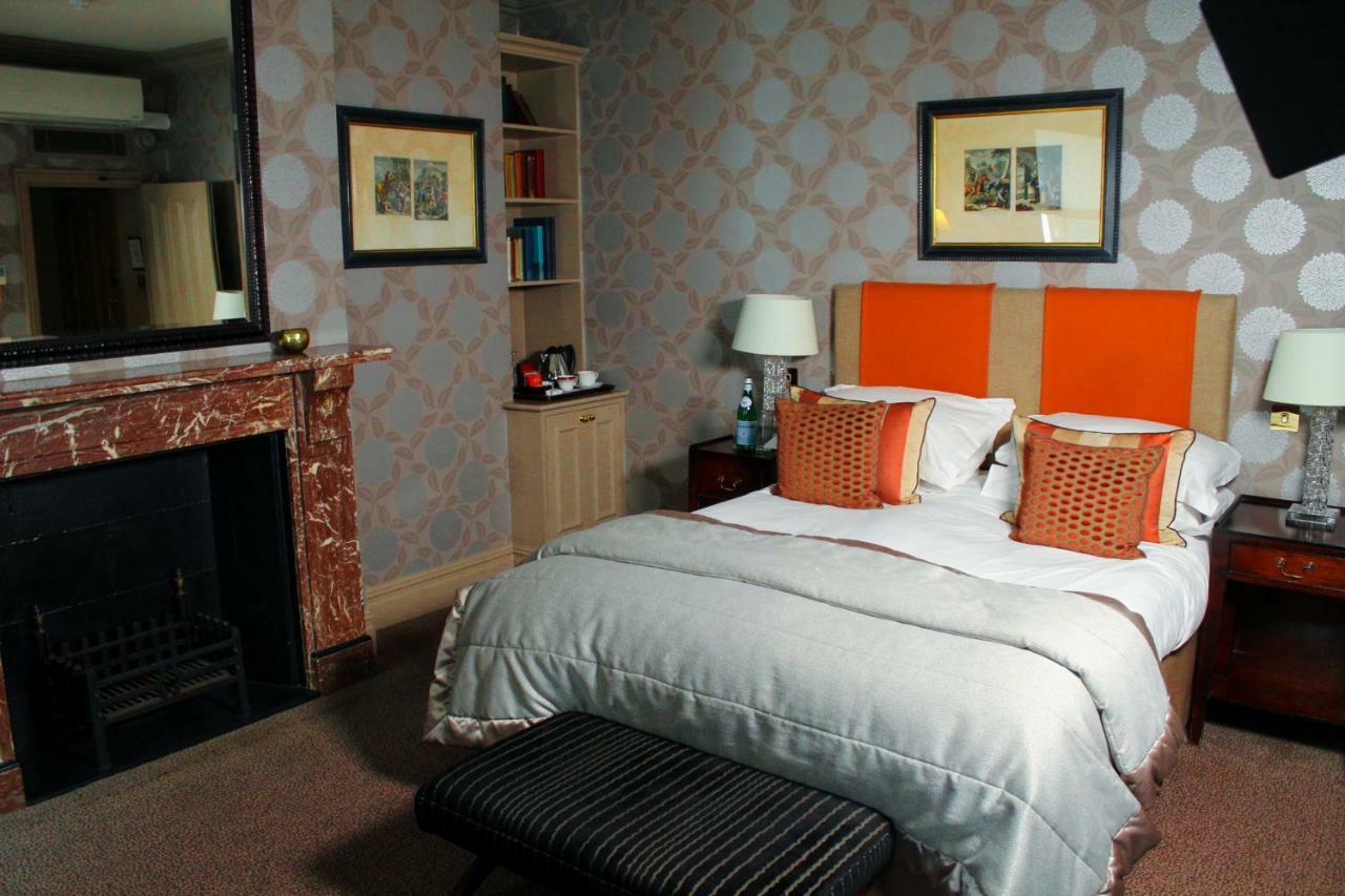 The Fox Club Mayfair London