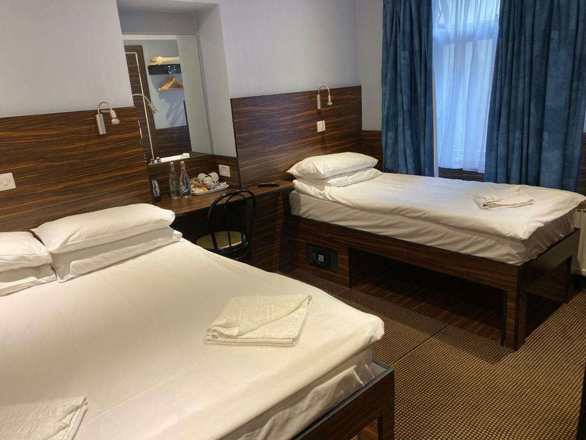 Hotel Crestfield 2*