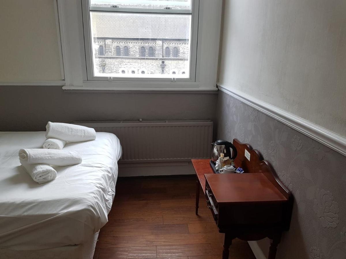 Bed & Breakfast Tourian Lounge Hotel Londen