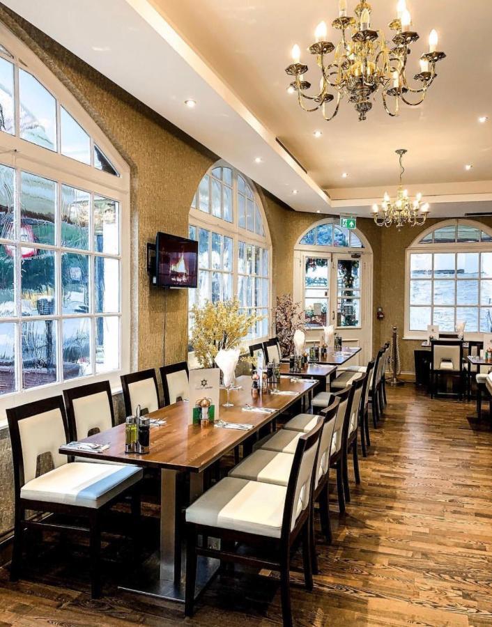 Tourian Lounge Hotel 3* Londen