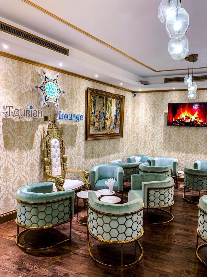 Tourian Lounge Hotel 3* Londen