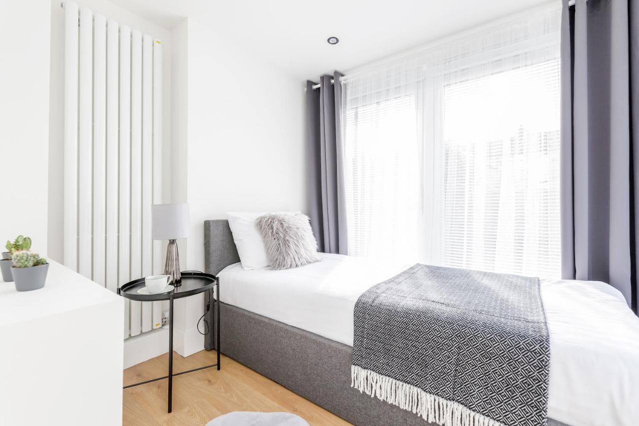 2 Bedrooms Serviced Excel Exhibition Centre, O2 Arena, Stratford Olympic City, Forest Gate, Central Appartement Londen