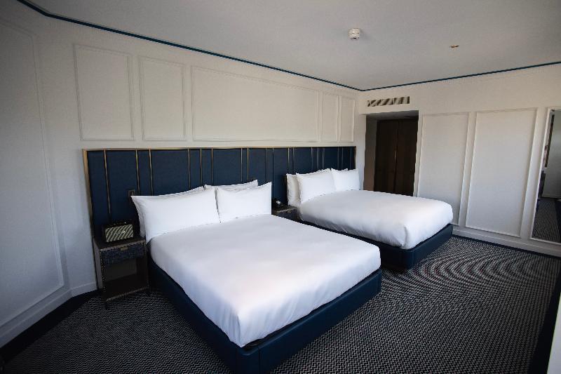 Page8, Page Hotel 4*