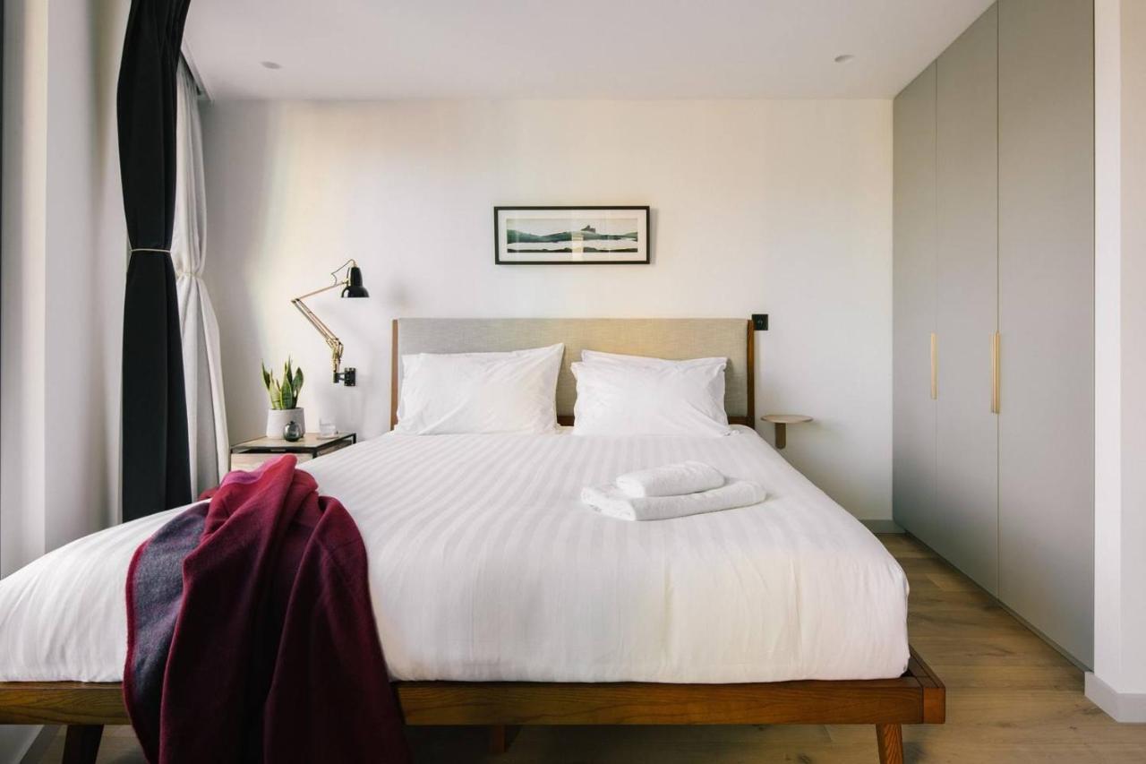 The Interlock - Oxford St Apartment *