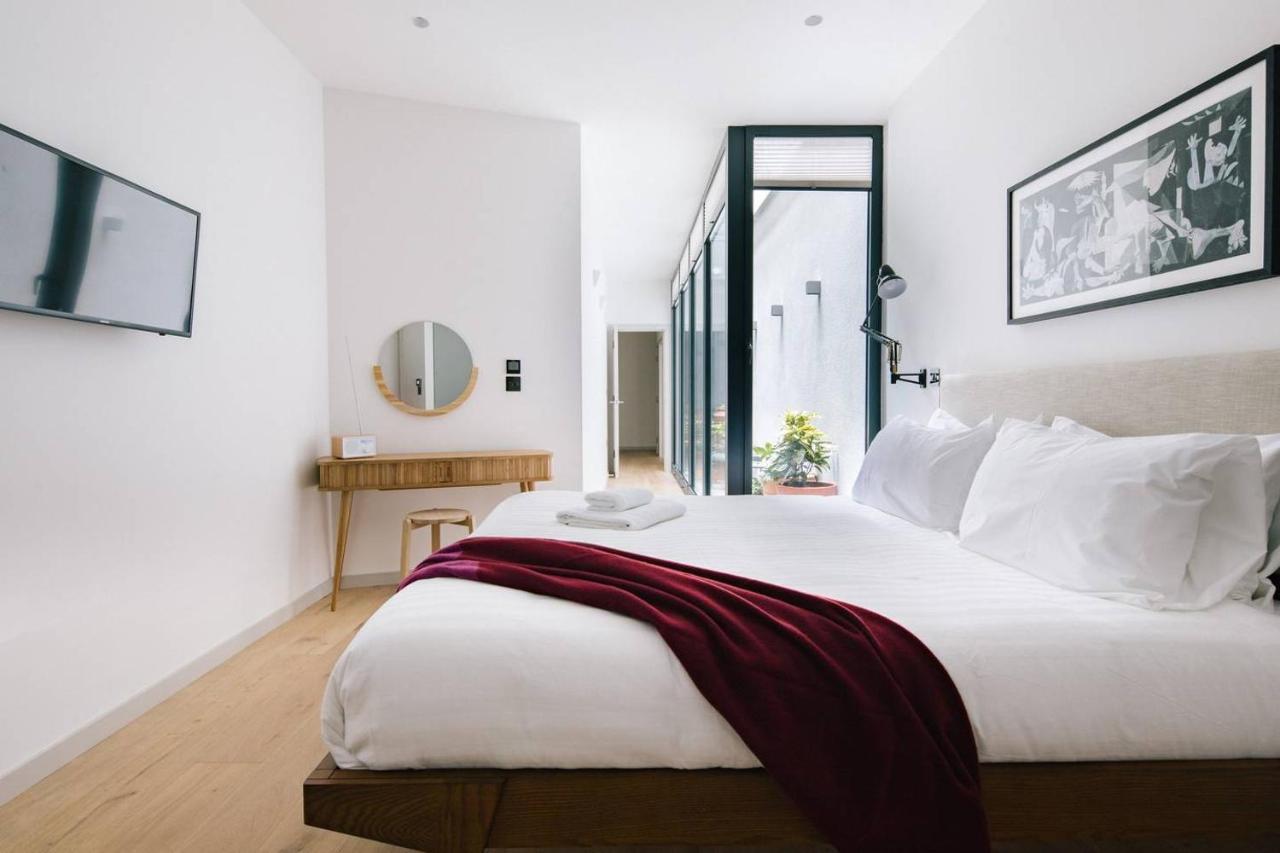 The Interlock - Oxford St * London