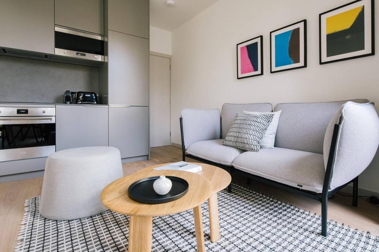 The Interlock - Oxford St Apartment