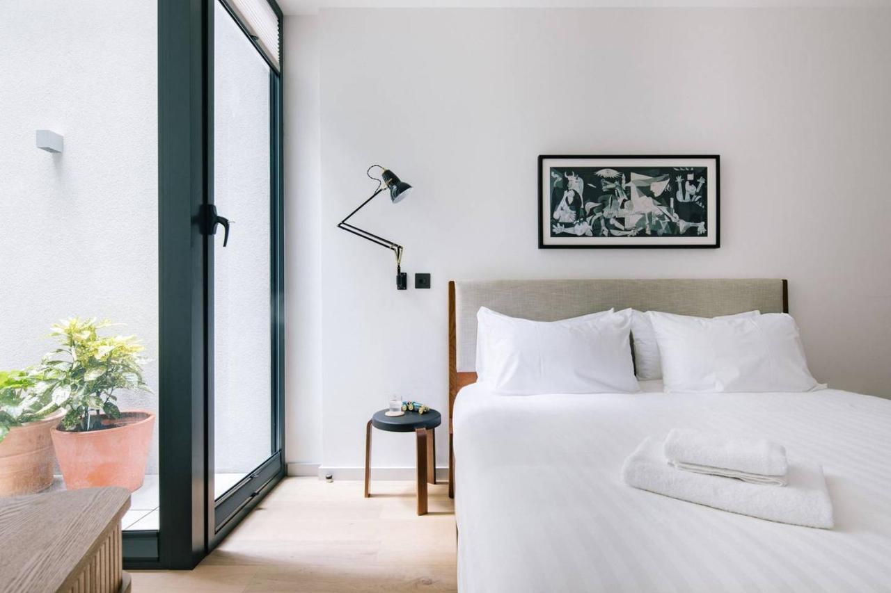 The Interlock - Oxford St Apartment