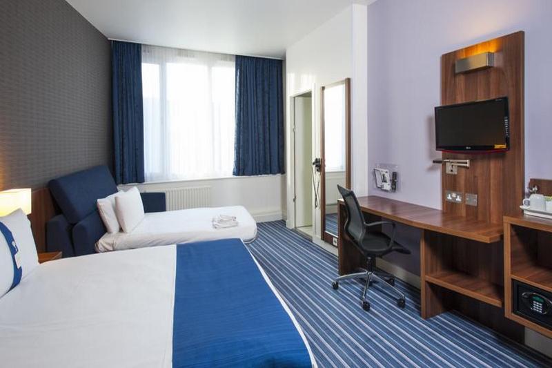 Express - Vauxhall Nine Elms, An Ihg 3* London