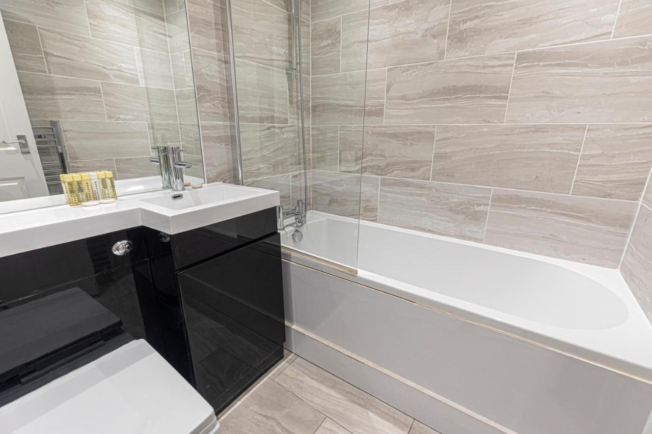 Stylish Flat With Garden In Notting Hill