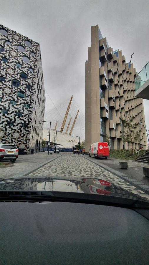 Greenwich Luxury O2 Apartment *