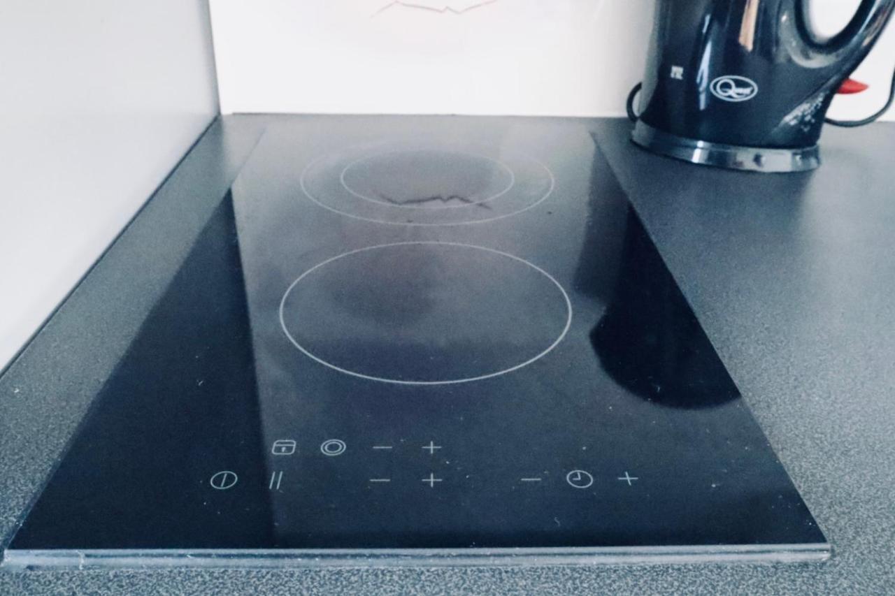 Luxury Near Wembley Stadium, Wembley Arena, Designer Outlet Apartment