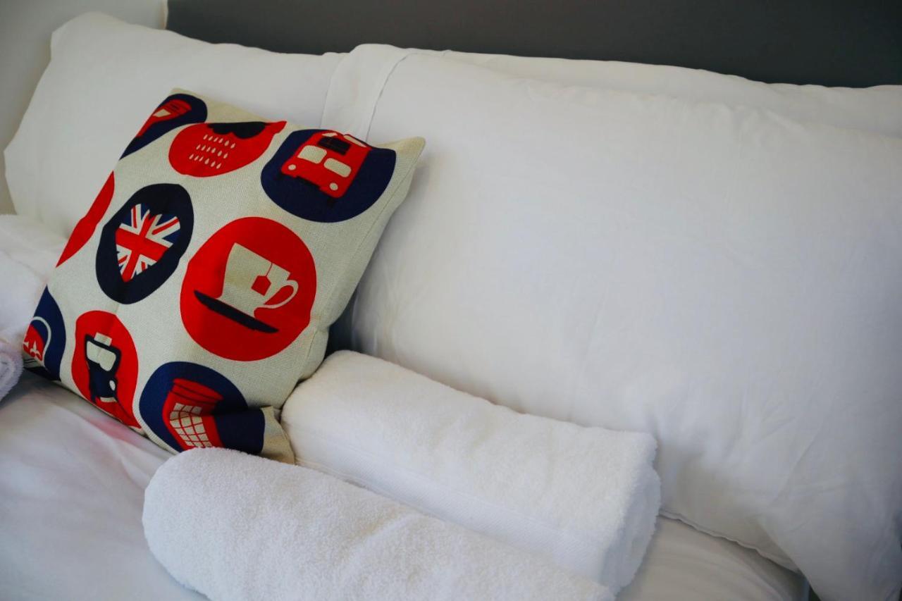 Luxury Near Wembley Stadium, Wembley Arena, Designer Outlet Apartment