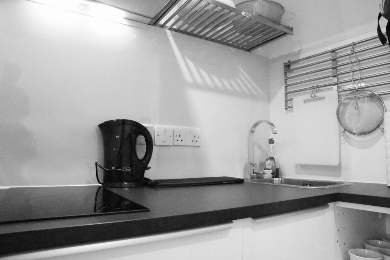 Apartment Luxury Near Wembley Stadium, Wembley Arena, Designer Outlet London
