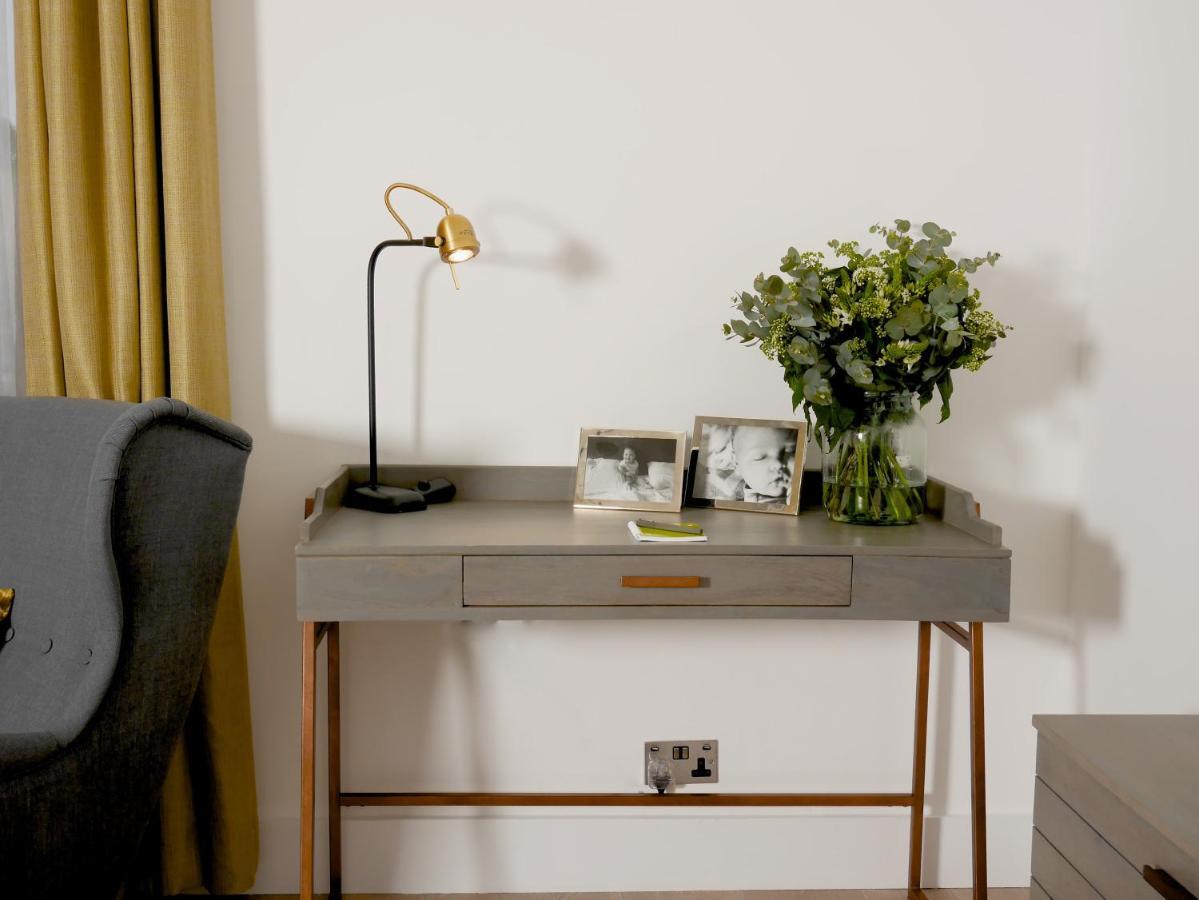 Nevern Place By Supercity Londen