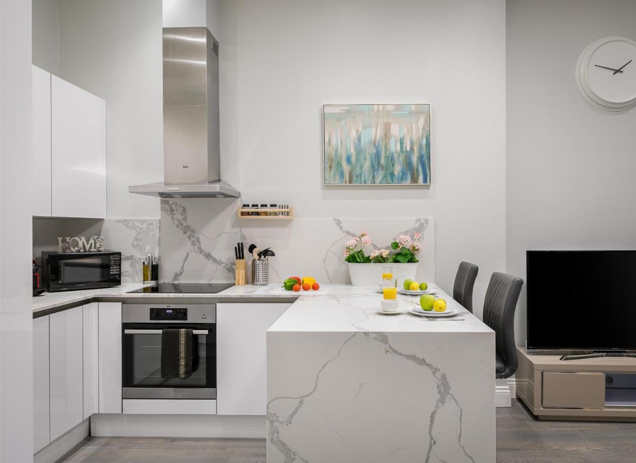 Carlton Vale Apartment