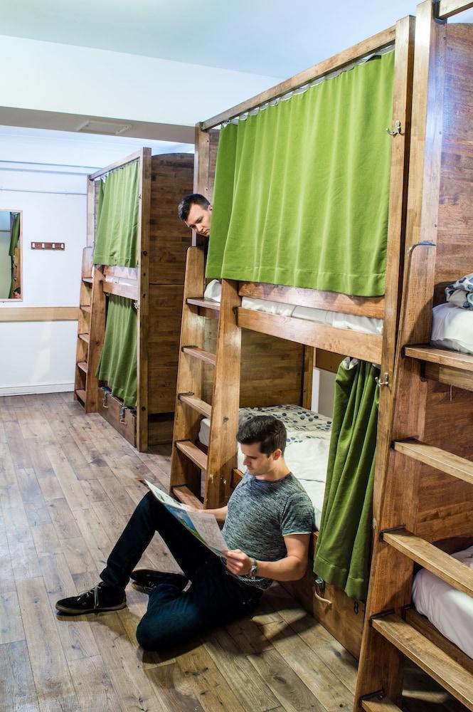 Palmers Hillspring At Willesden Hostal *