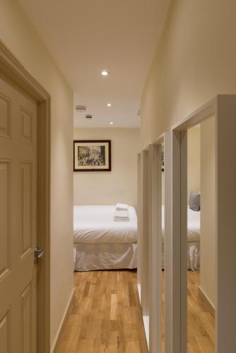 The Paramount 3* London