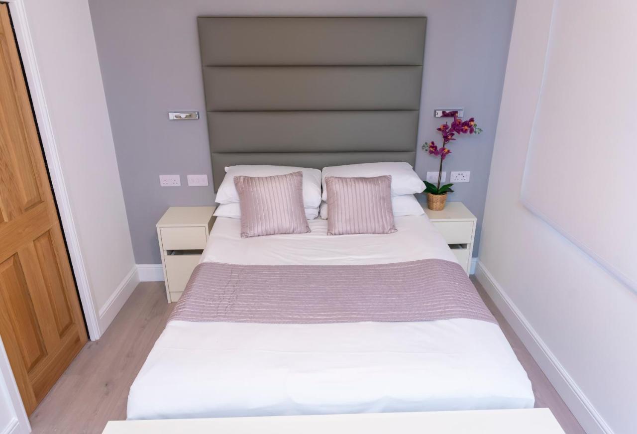 Messina Aparthotel London