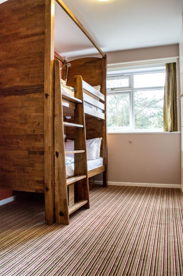 Hostal Palmers Hillspring At Willesden