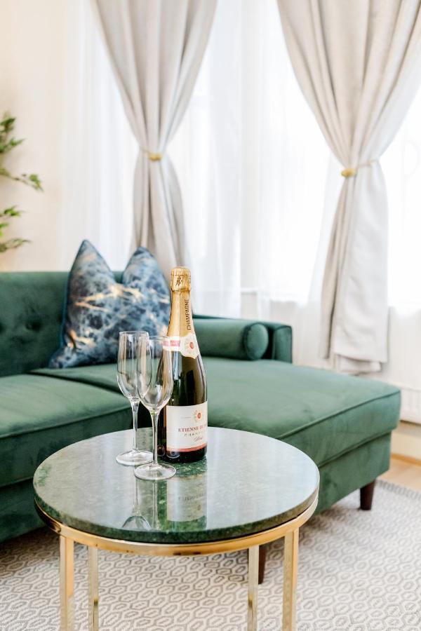 Apartment Elegant Kensington With Patio
