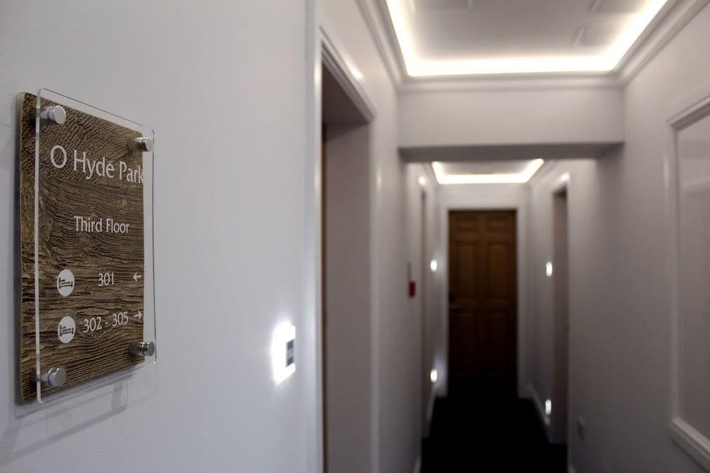 1 Craven Hill Gardens 4*