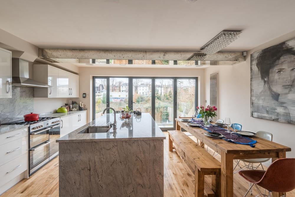 Bright Family In Primrose Hill Holiday home *