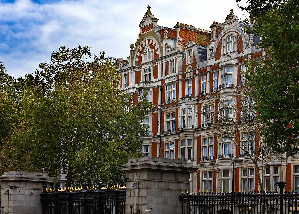 Best Hotels in Bloomsbury, London to Stay